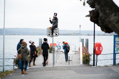 Sans Queue Ni Tête à la Neuveville